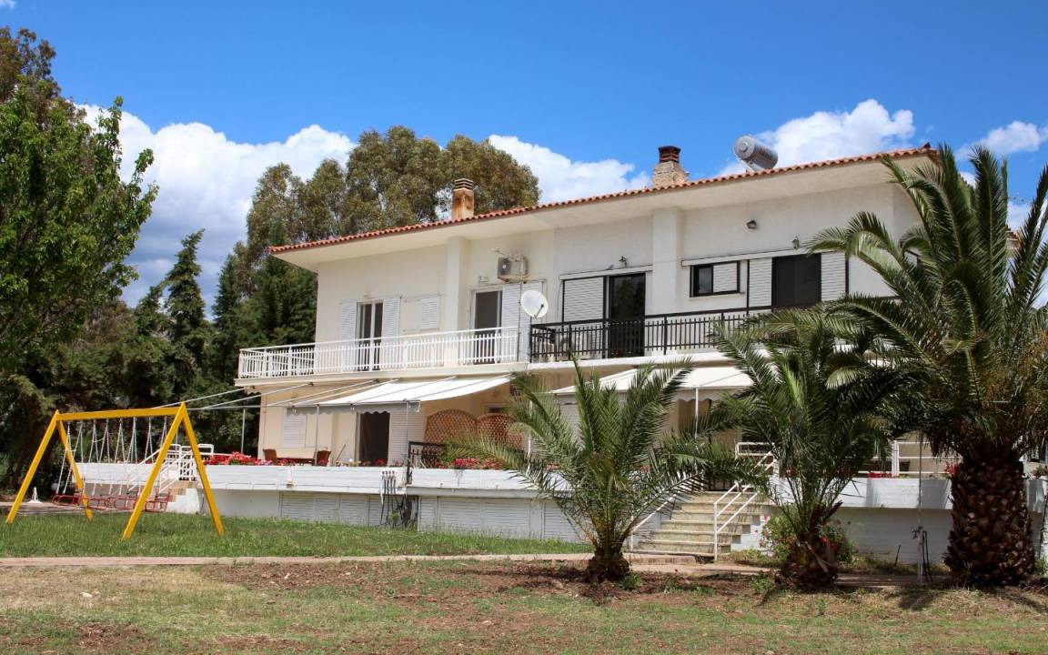 Kilada House | 100 m² House ∙ 3 bedrooms ∙ 6 guests