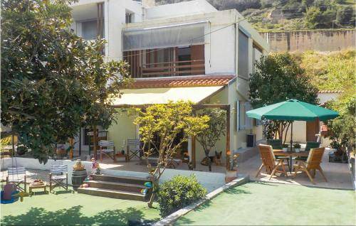 Egira House | 110 m² House ∙ 4 bedrooms ∙ 9 guests