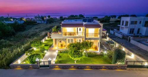 Soroni Apartment | 120 m² Apartment ∙ 3 bedrooms ∙ 7 guests