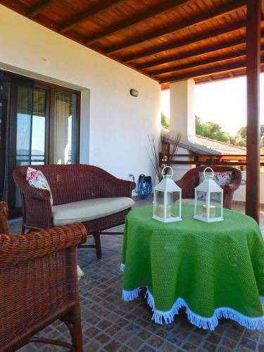 Aristotelis House | 120 m² House ∙ 3 bedrooms ∙ 8 guests