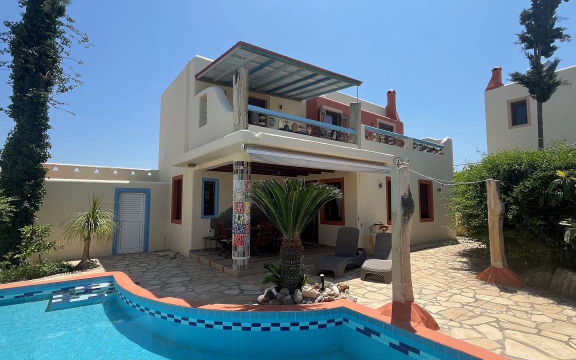 Sivas Villa | 120 m² Villa ∙ 3 bedrooms ∙ 7 guests