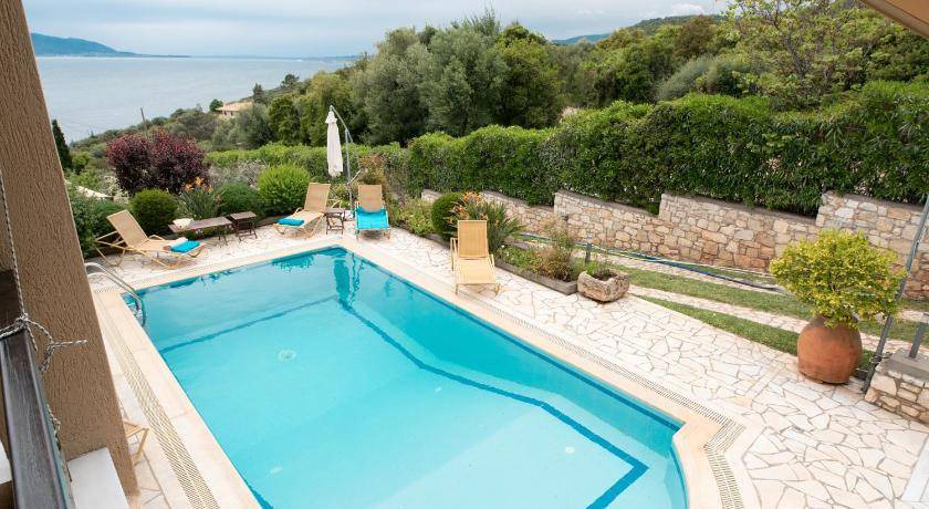 Dorida Villa | 120 m² Villa ∙ 3 bedrooms ∙ 10 guests
