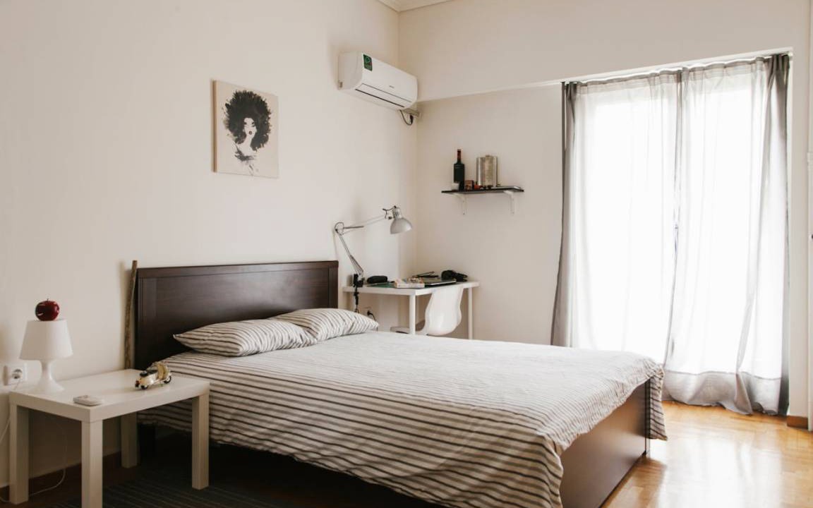 Athens City Centre Apartment | 130 m² Apartment ∙ 5 bedrooms ∙ 1 guest