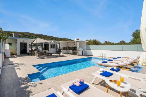 Drapanias Villa | 130 m² Villa ∙ 3 bedrooms ∙ 8 guests