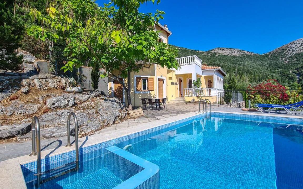 Katokhorion Villa | 135 m² Villa ∙ 3 bedrooms ∙ 9 guests
