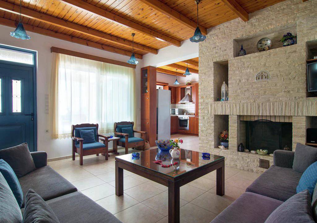 Lefkogeia Villa | 135 m² Villa ∙ 4 bedrooms ∙ 8 guests