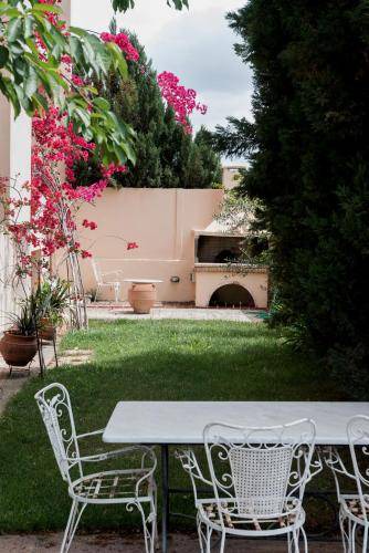 Kymi-Aliveri Villa | 140 m² Villa ∙ 3 bedrooms ∙ 6 guests
