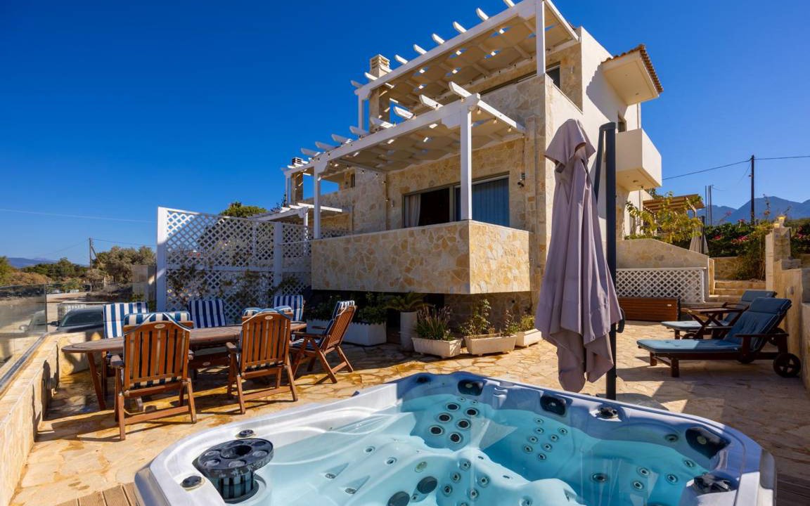 Kiparissia Villa | 144 m² Villa ∙ 2 bedrooms ∙ 6 guests