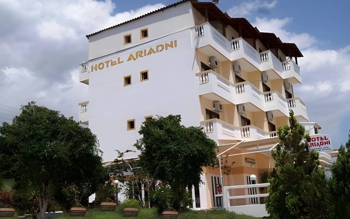 Arvi Hotel | 15 m² Hotel ∙ 127 guests