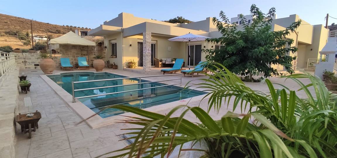 Kamilari Villa | 150 m² Villa ∙ 3 bedrooms ∙ 6 guests