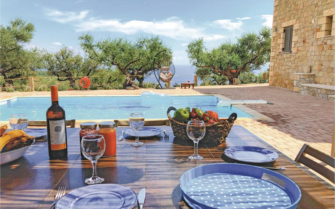 Kardamyli House | 160 m² House ∙ 4 bedrooms ∙ 8 guests