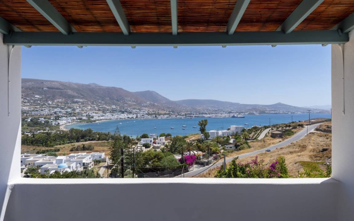 Krotiri Villa | 166 m² Villa ∙ 4 bedrooms ∙ 8 guests