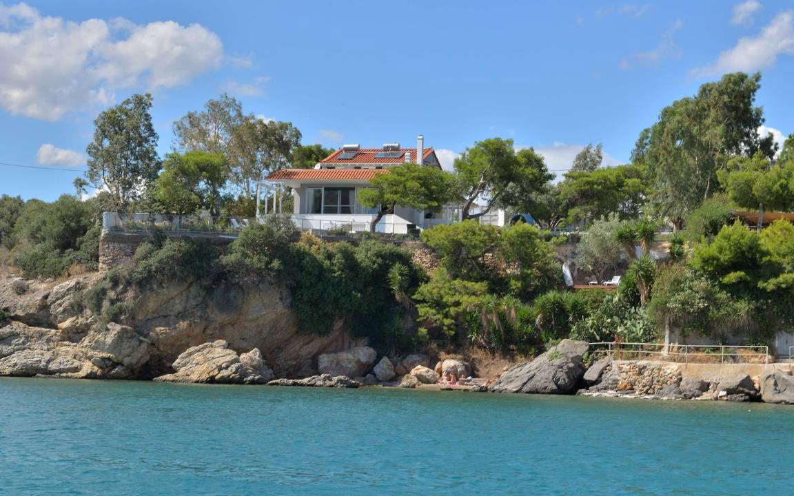 Porto Rafti House | 200 m² House ∙ 4 bedrooms ∙ 10 guests