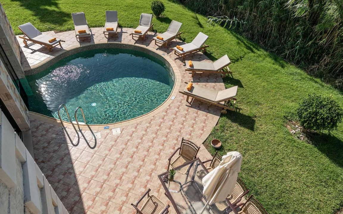 Platanias Town House | 230 m² Farmhouse ∙ 4 bedrooms ∙ 10 guests