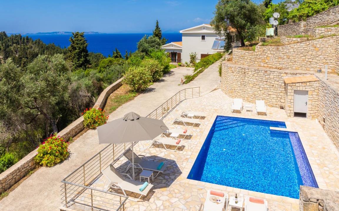 Lakka Villa | 265 m² Villa ∙ 5 bedrooms ∙ 10 guests