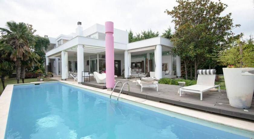 Pydna Apartment | 290 m² Apartment ∙ 2 bedrooms ∙ 8 guests
