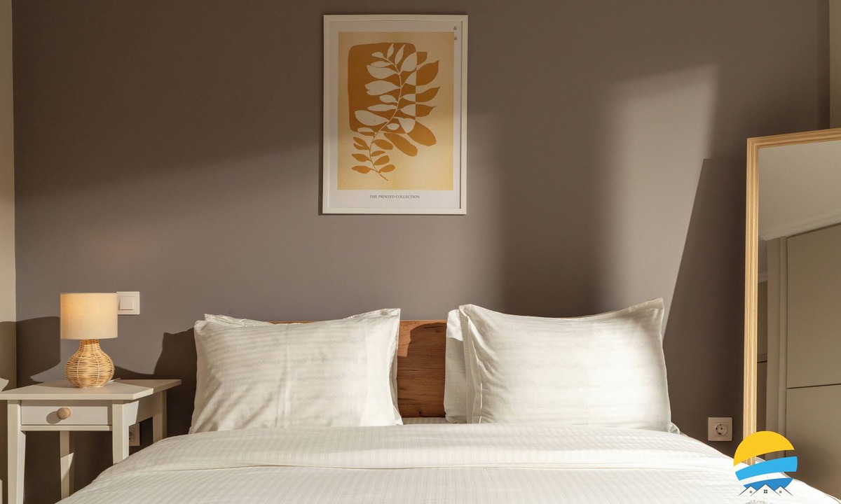Pasalimani Apartment | 2BD Modern Home Steps from Pasalimani
