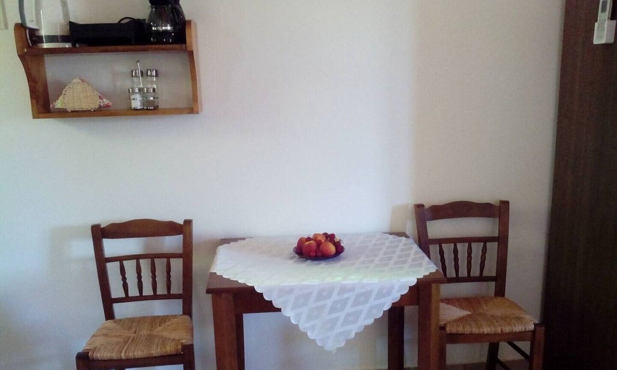 Ikaria Apartment | #3 Drakano rooms, for nature lovers