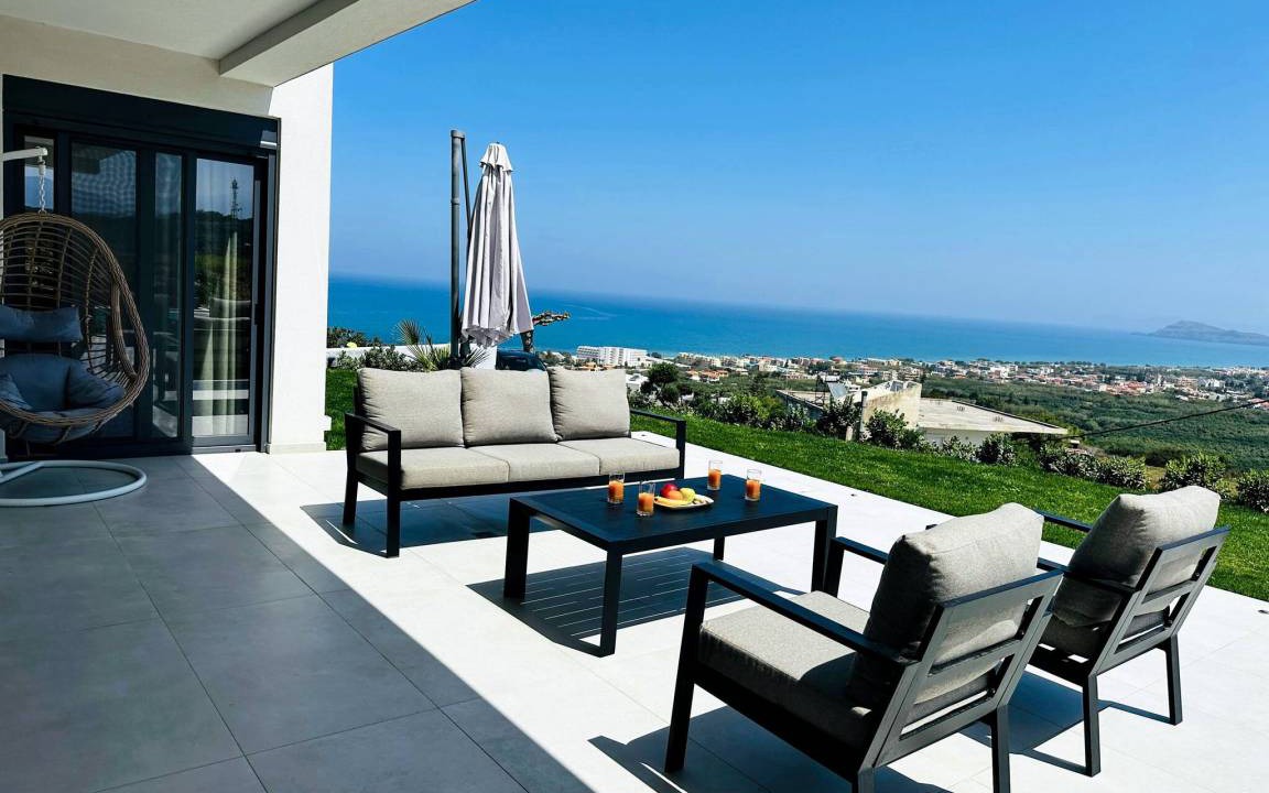Maleme Villa | 300 m² Villa ∙ 8 bedrooms ∙ 20 guests