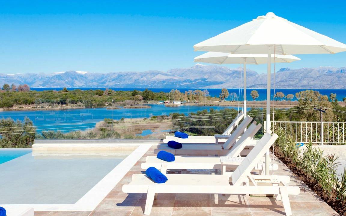 Agios Spyridon Corfu Villa | 350 m² Villa ∙ 8 bedrooms ∙ 18 guests
