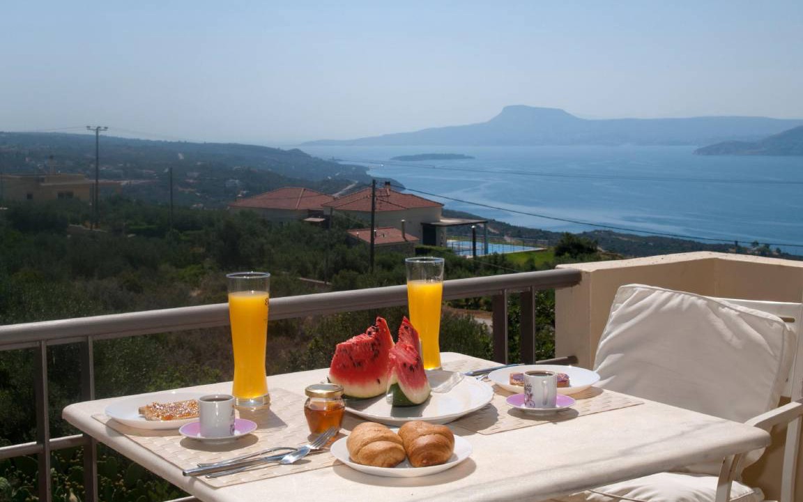 Pitharion Apartment | 52 m² Apartment ∙ 4 guests