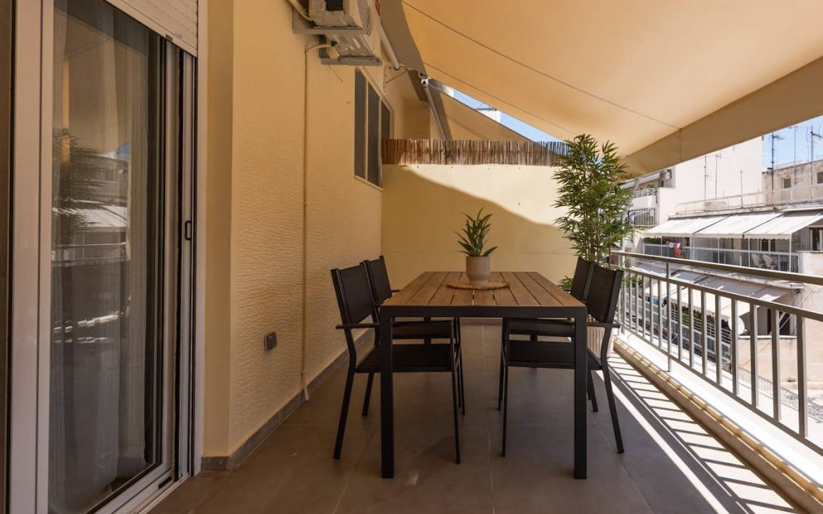 Petralona Apartment | 60 m² Apartment ∙ 1 bedroom ∙ 4 guests