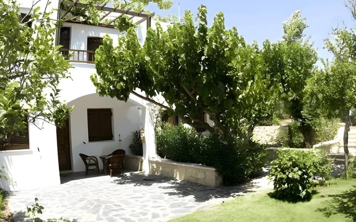 Livadi Apartment | 60 m² Serviced apartment ∙ 2 bedrooms ∙ 6 guests