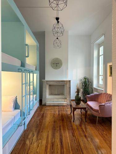 Kerameikos Hostel | 600 m² Hostel ∙ 9 bedrooms ∙ 39 guests