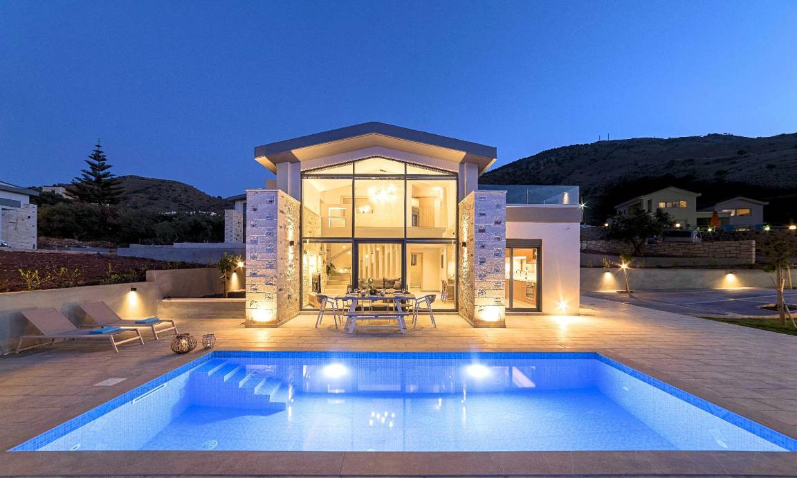Georgioupolis House | 600 m² House ∙ 15 bedrooms ∙ 45 guests