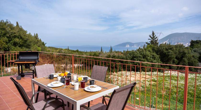 Fiskardo House | 65 m² House ∙ 2 bedrooms ∙ 4 guests