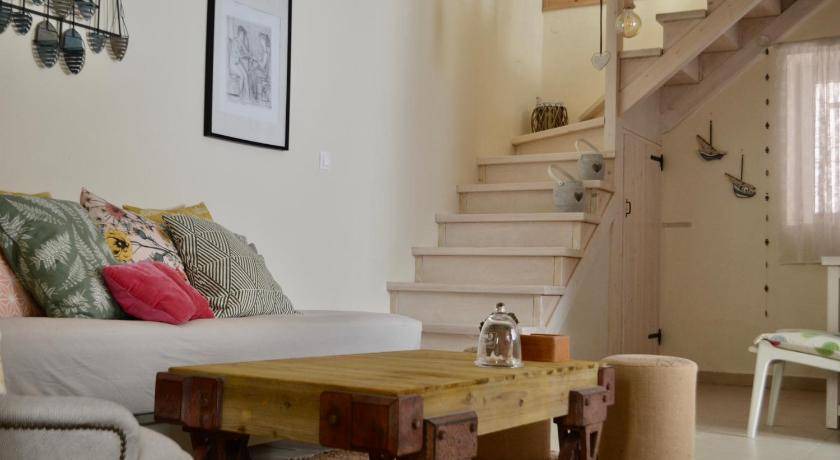 Roda House | 70 m² House ∙ 1 bedroom ∙ 4 guests