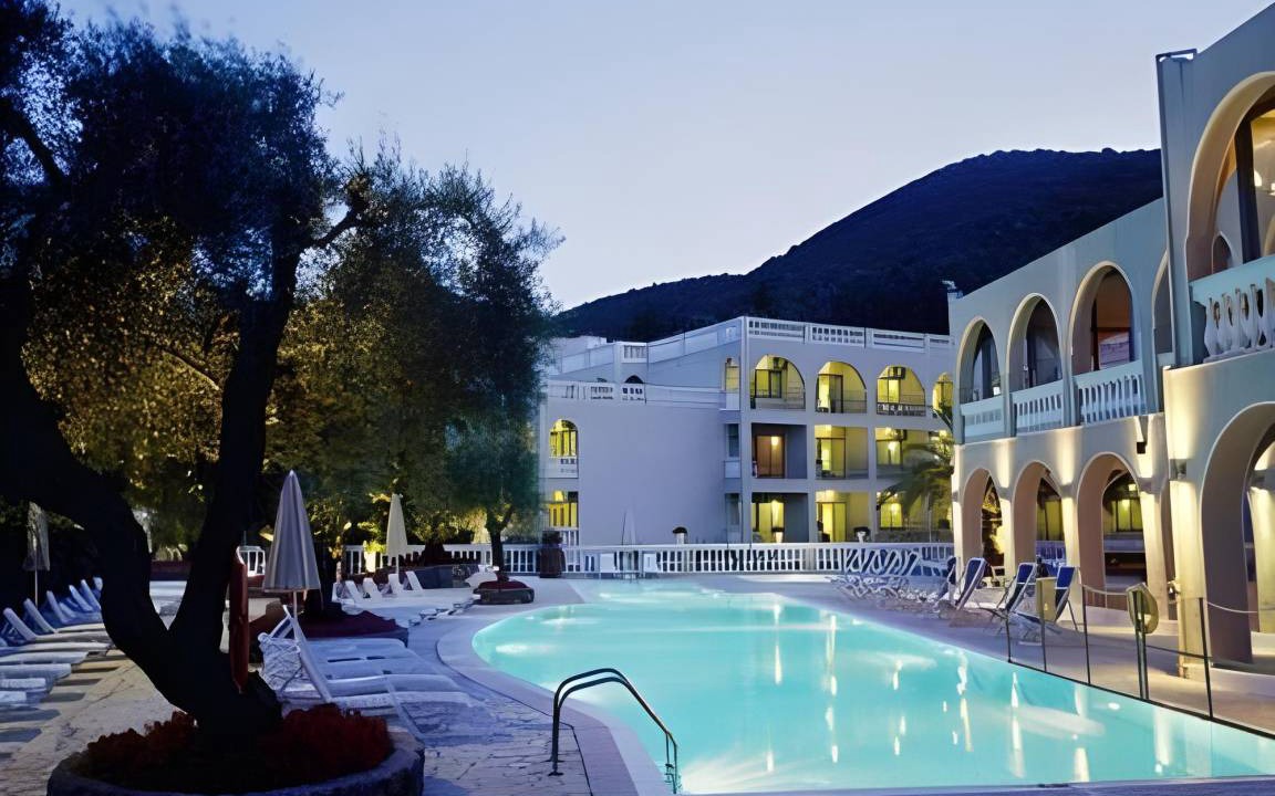 Dafnata Resort | 80 m² Resort ∙ 2 bedrooms ∙ 127 guests