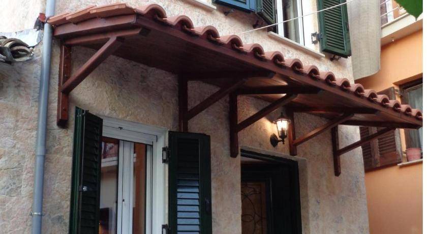 Petaleia House | 92 m² House ∙ 3 bedrooms ∙ 6 guests