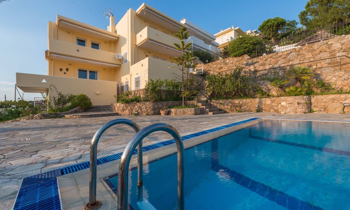 Lavreotiki Villa | A home for exploring Sounio