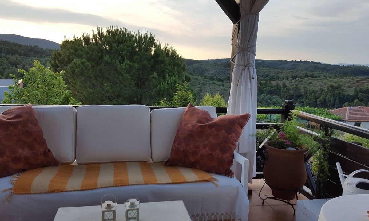Agios Nikolaos House | 🏡-A Stone-built House with spectacular views -🏡