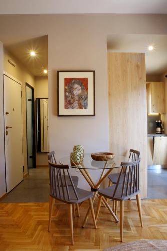 Koukaki Apartment | Absolute Athens XIV View