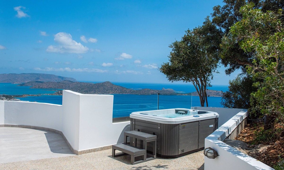 Elounda House | Adrakos Apartments - Adults Only