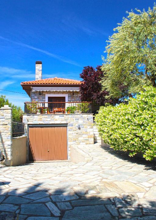 Kala Nera House | Agape