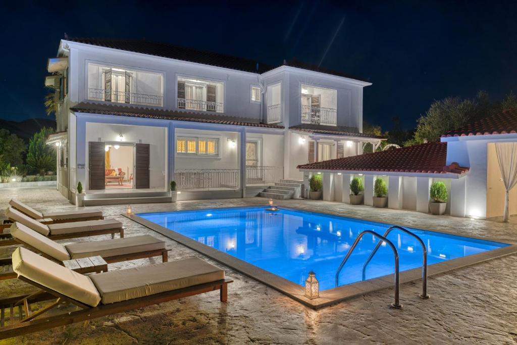 Ayios Kirikos Villa | Aigli Villa
