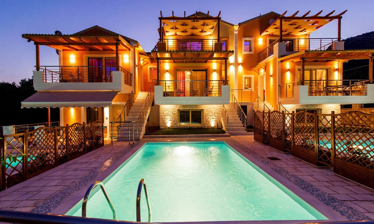Plataria Apartment | All Saints Villas