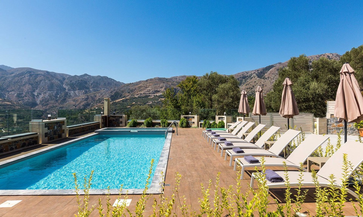 Filaki Villa | Aloni Villa, an Authentic Countryside Retreat