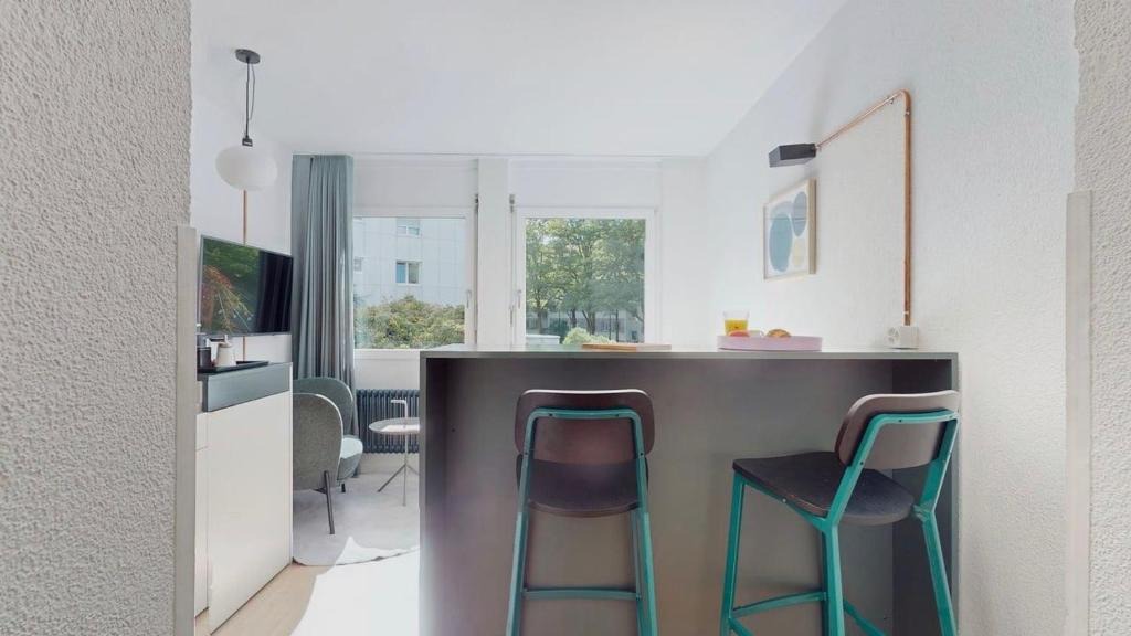 Breitenrain-Lorraine Apartment | Alpenblick CoLiving by Homenhancement - Self Check In