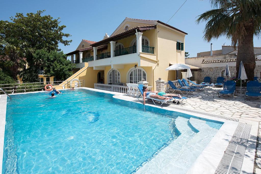 Kassiopi Apartment | Andreas Pool Complex