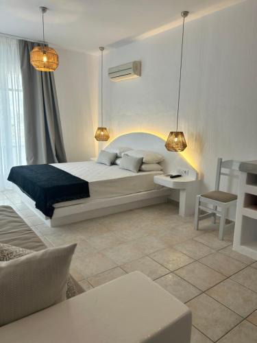 Plaka Apartment | Apollonia Studios