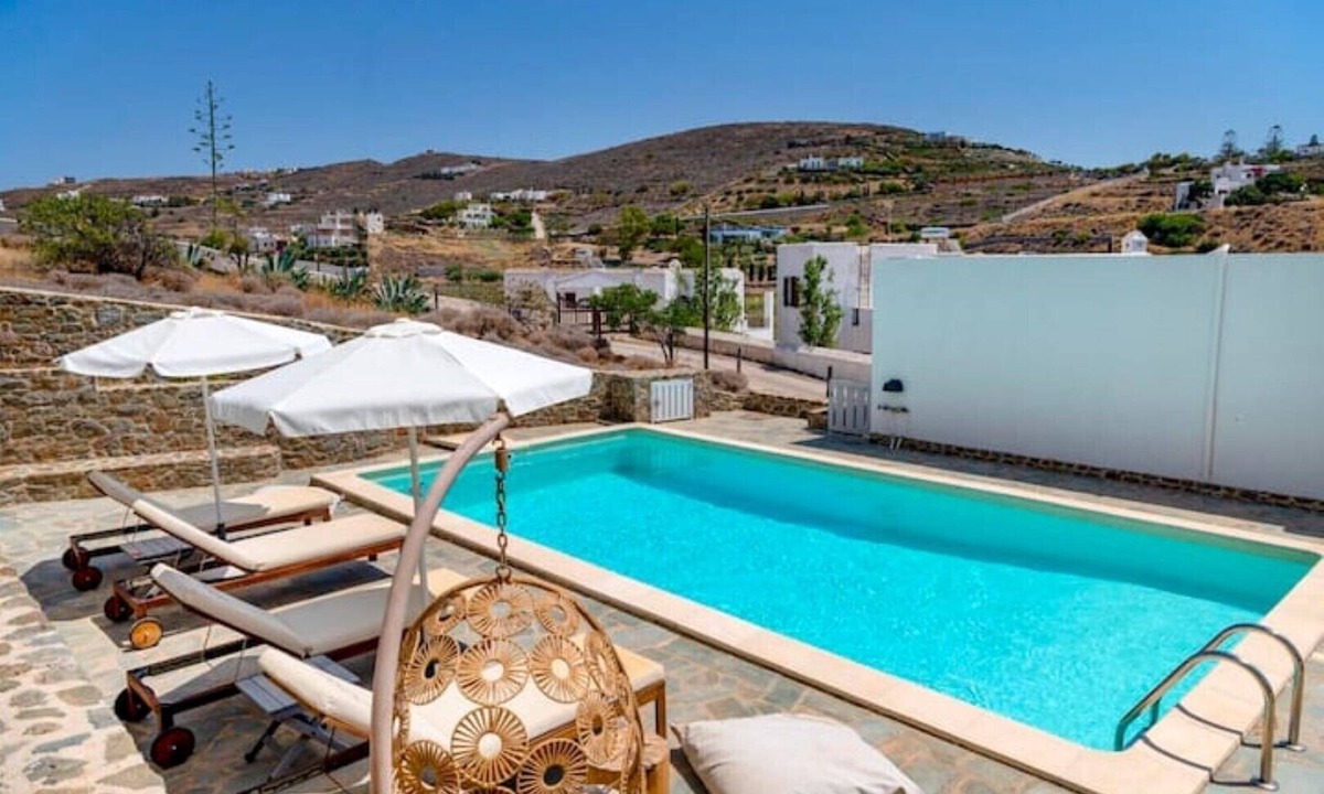 Posidonia Apartment | AquaBlu Syros beachfront House (1) w/Pool