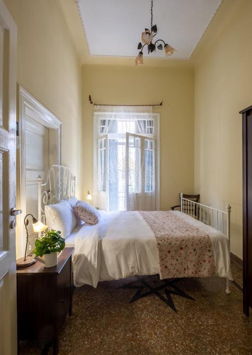 Psirri Apartment | Aristofanous traditional guest house in Psyri