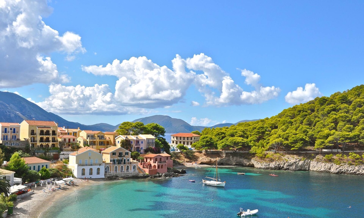 Assos House | Asos Kefalonia Niriides Double Room 9