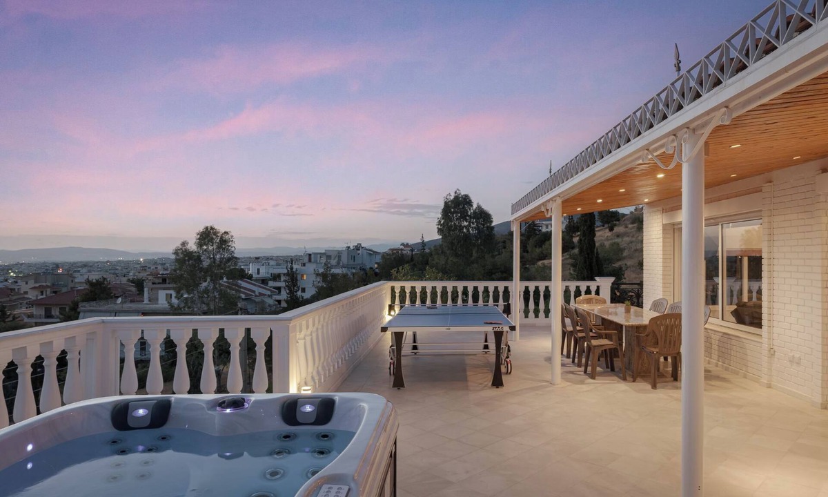 Glyfada Apartment | Athenian Secret Glyfada