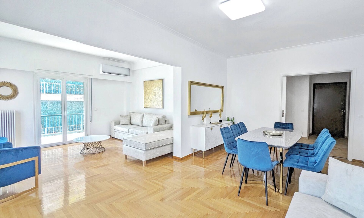 Athens Apartment | Athens Divas Velvet Gold Suites