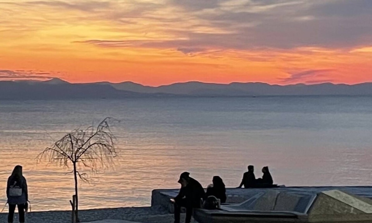 Palaio Faliro Apartment | Athens Faliro Beach Residence, relaxation and center city life combined